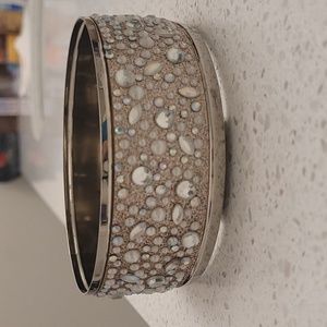 Bath and Body Works Pearls & Gems Candle Holder Sleeve For 3-Wick Candle Silver